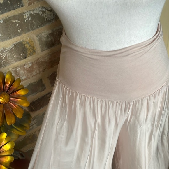 NT by Amati Chiffon Silk and Sequined 2 Piece Set Top and Pants - Picture 14 of 14